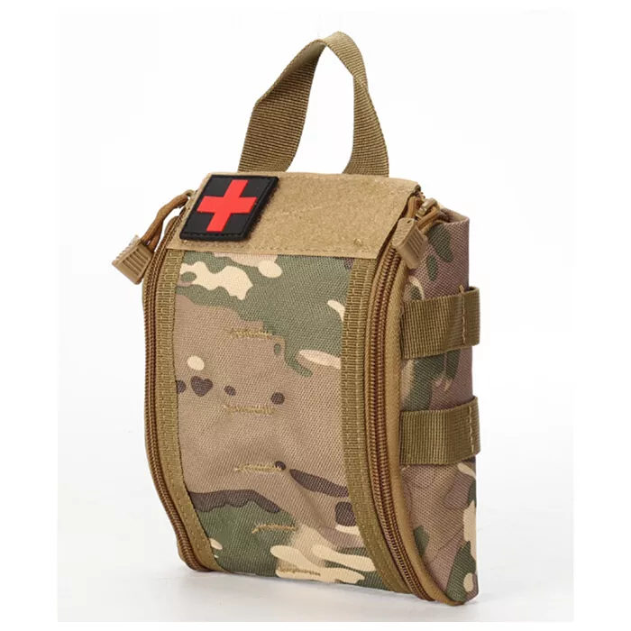 Comment utiliser les articles de premiers secours dans la trousse d'urgence militaire ? ②